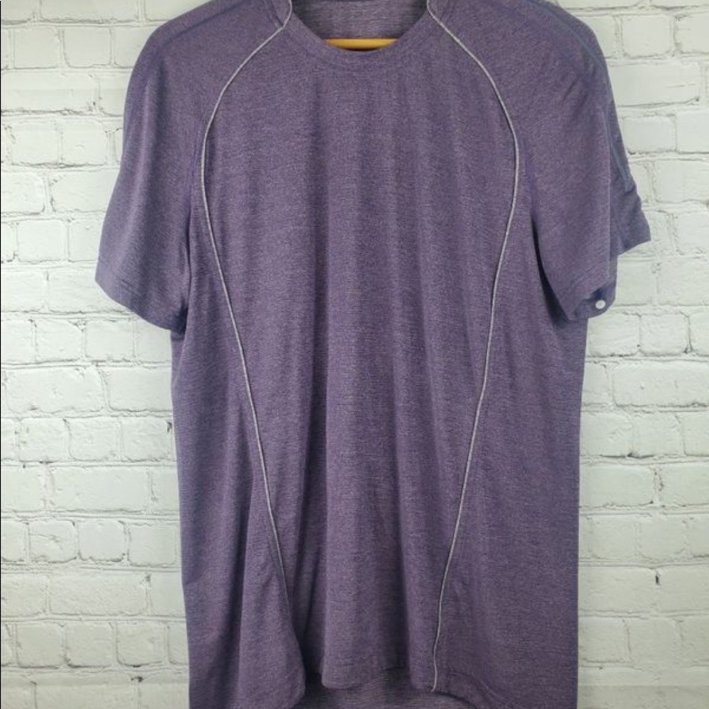 Men’s lulu athletic shirt